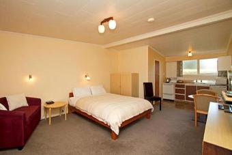 Broadway Lodge Motel