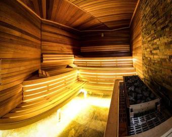 M?yn Jacka Hotel & Spa