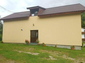 Hostal Pensiunea ,,suciu"