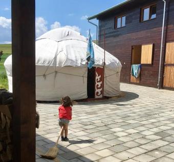 Hostal Kavalliera Pensiune