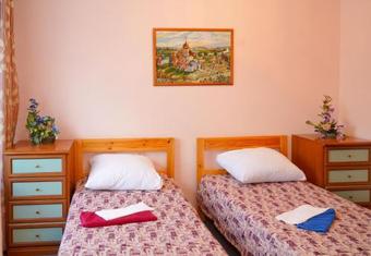 Economi Hotel Kraskovo