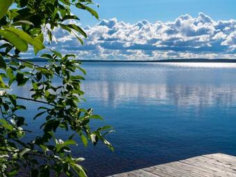 Cottage Complex Welt