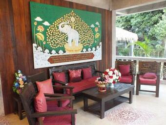 Ban Phraya Lanna Rimnam