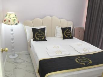 Doctor House Hotel