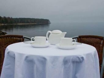 Gintama-briz Resort Hotel