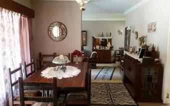 Hostal Lekkerus Guest House