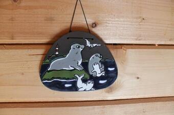 Haus-seerobbe-blockhaus-im-garten