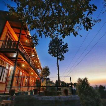 Hotel Kaafal Cottage Ranikhet