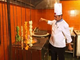 Hotel Tuli Tiger Corridor