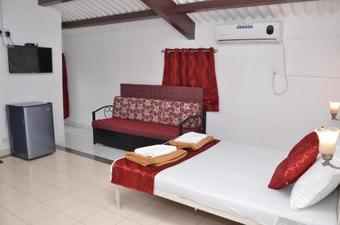 Weekend Nursery And Cottages