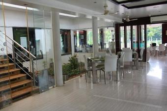 Hotel Green Royale By Sparsa