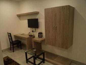 Hotel Apple Residency