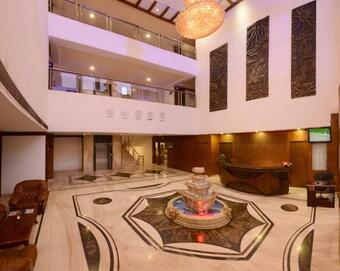 Hotel Clarks Inn Gadag