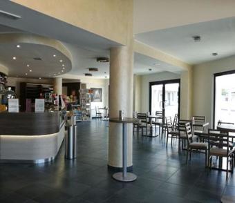 Testani, Sure Hotel Collection By Best Western