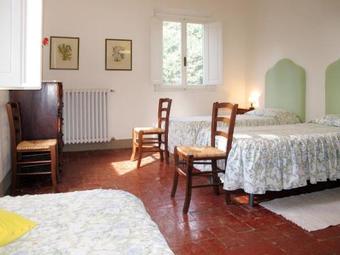 Locazione Turistica Fattoria Di Scaletta (smn100)