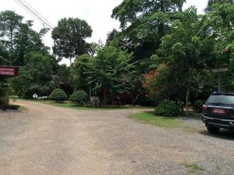 Hostal Pruksa Resort Prachin Buri