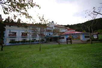 Hotel Alishan Youth Activity Center
