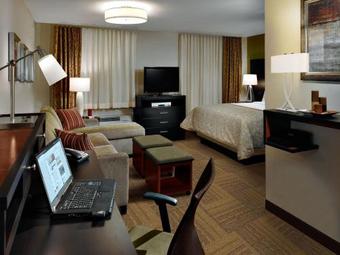Hotel Staybridge Suites Plano - The Colony