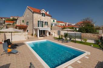 Holiday Home Donje Selo/insel Solta 7219