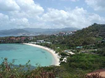 Hotel Kalinago Beach Resort