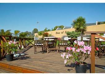 Brisas Del Lago Apart Y Hotel