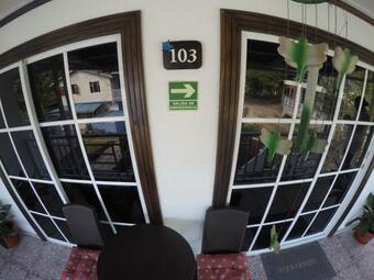 Posada Jasmina Place