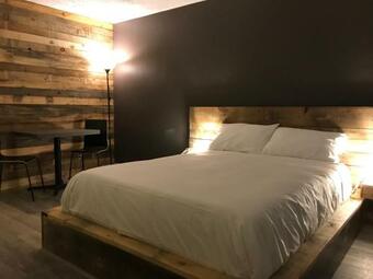 Motel Le Saint-ad�le