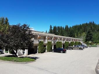 Hotel Hilltop Inn - Salmon Arm