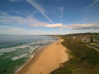 Flat 1/15 Dalmeny Drive