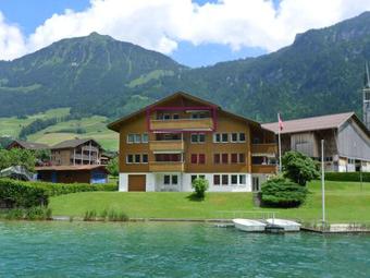 Apartment Wohnung Violett