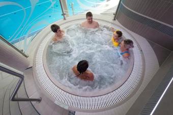 Hotel Wellness Penzion Medli?ky