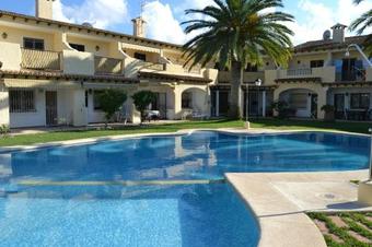 California 3 Locdenia