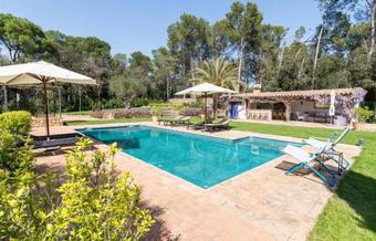 Santa Susanna De Peralta Villa Sleeps 12 Pool