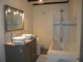 Hostal Chambres D'h�tes Du Domaine Du Val Bruant