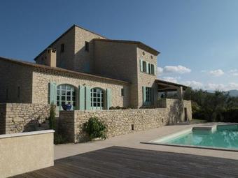 Beautiful Villa With Hill View In Buis-les-baronnies