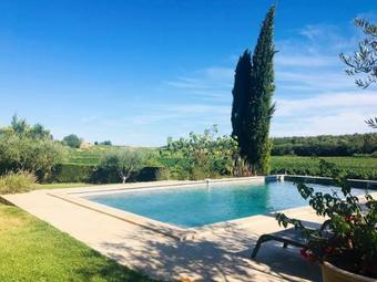 Cavillargues Villa Sleeps 12 Pool Wifi