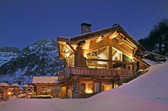 Le Joseray Chalet Sleeps 10 Wifi