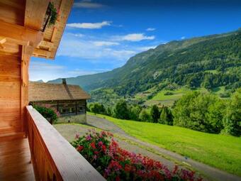 Chalet Le Kitz - Ovo Network