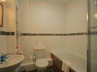 Robbie's Barn, Stratford Upon Avon