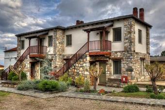 Hostal Oikies Art Rooms