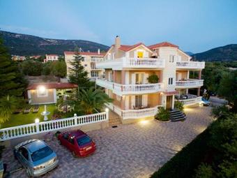 Madalena's Apartment