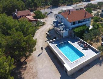Hostal Camp Krka Stay