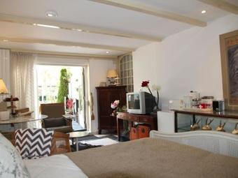 Cosy Holiday Home In Heiloo With Sunlit Terrace