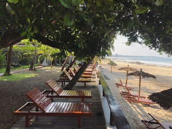 Hotel Lagoon Ngapali Beach Lodge