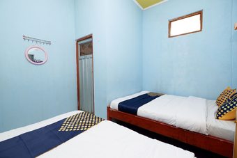 Hostal Oyo 2112 Homestay Lestari Dieng