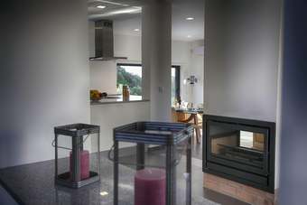 Villa With 4 Bedrooms In Mexilhoeira Grande, With Wonderful Mountain View, Private Pool, Enclosed Garden - 11 Km From The Beach