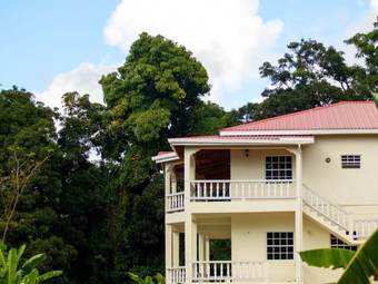 Hotel Rumboat Retreat