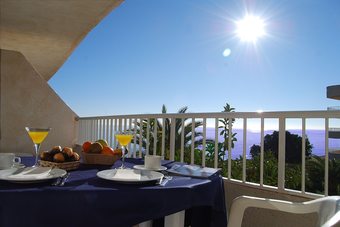 Aparthotel Apartamentos Palmera Beach