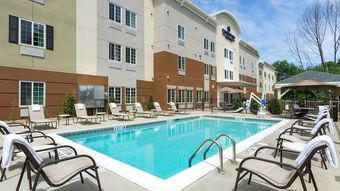 Hotel Candlewood Suites Grove City - Outlet Center