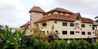 Hotel Accra Royal Castle Apartments & Suites